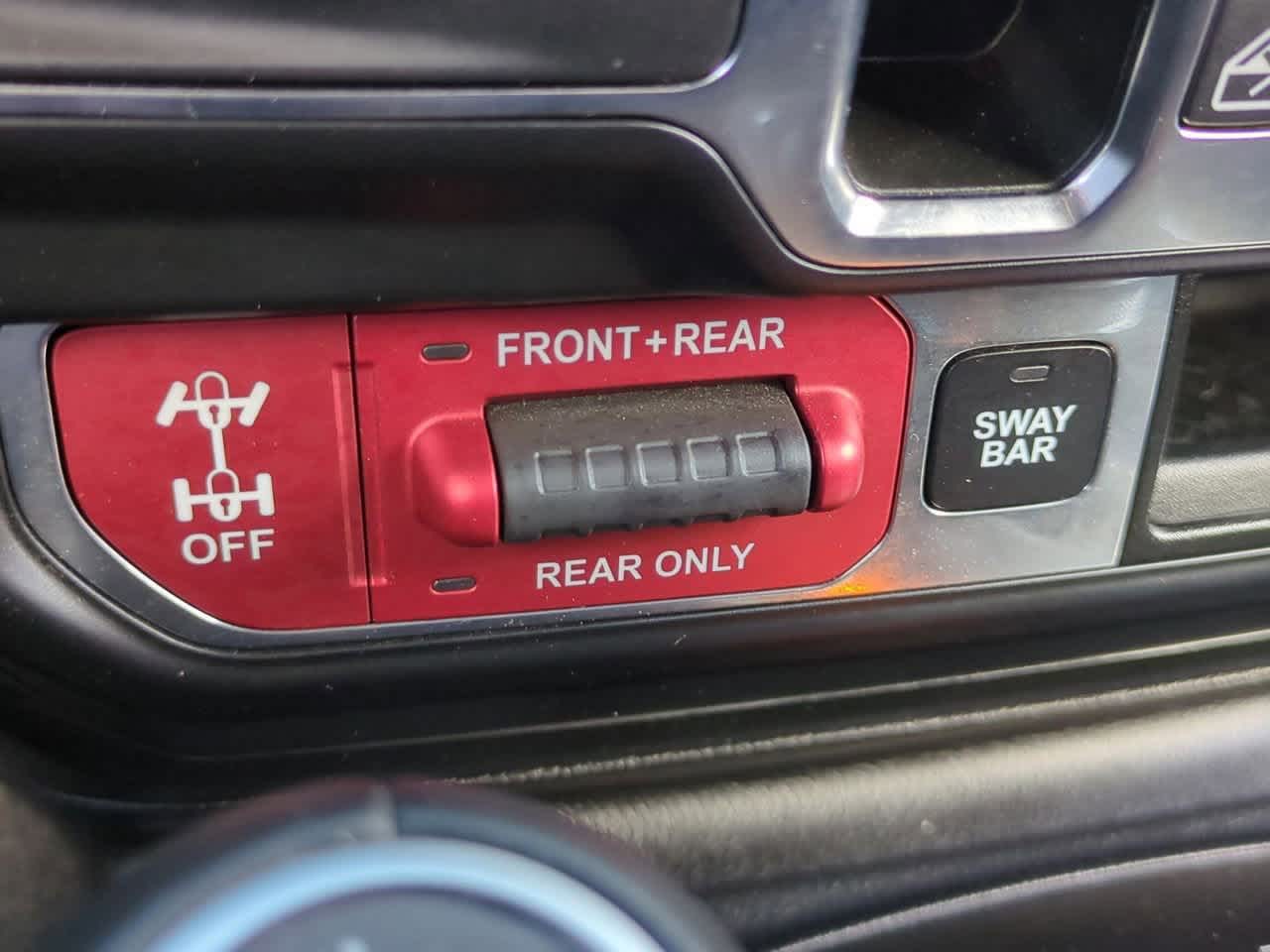 Thumbnail: 2022 Jeep Wrangler - 18