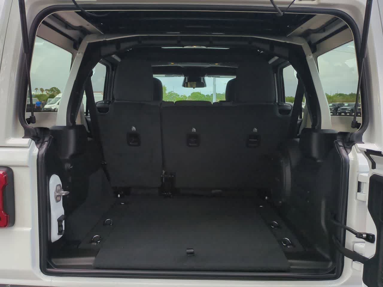 Thumbnail: 2026 Jeep Wrangler - 35