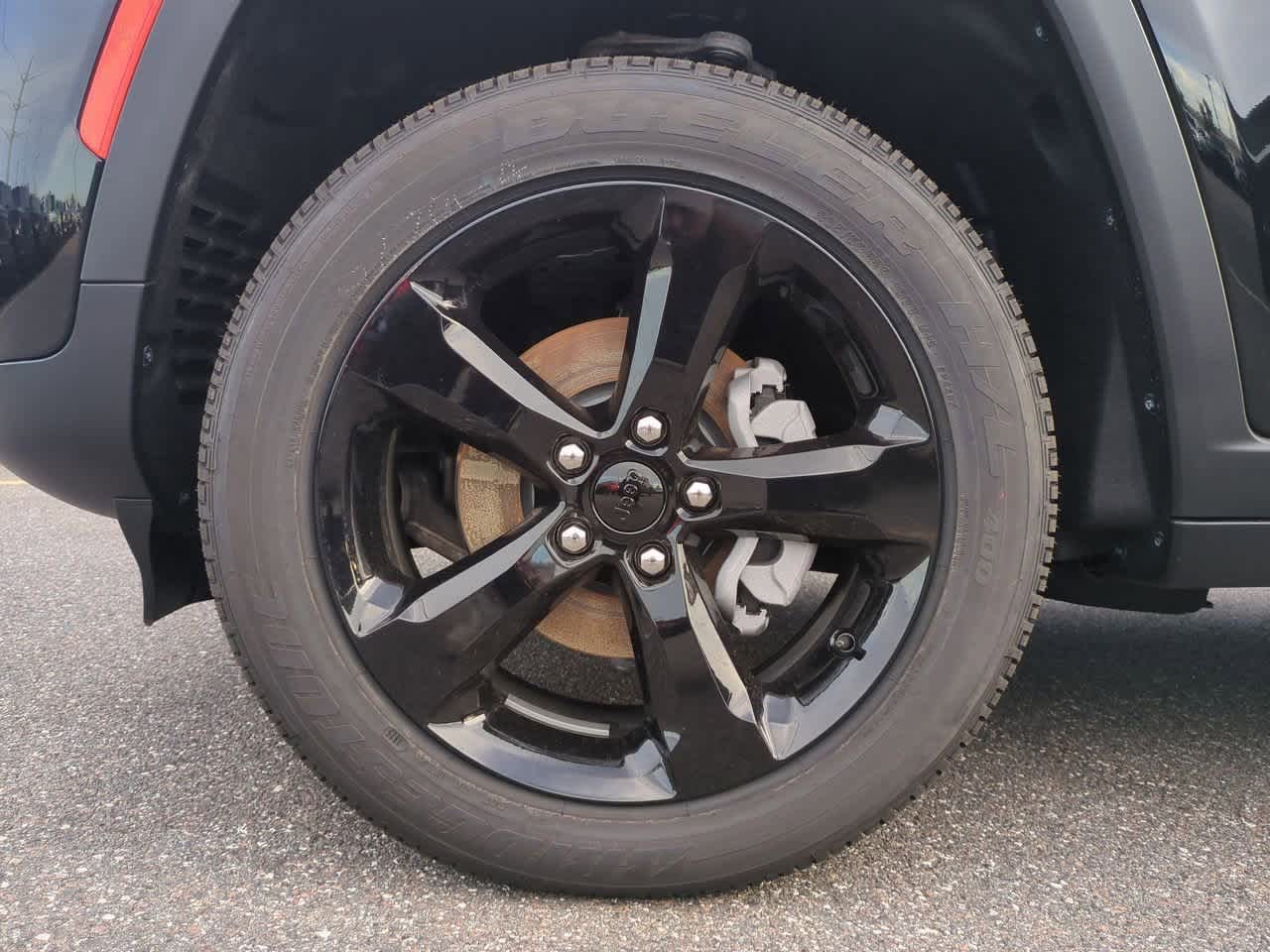 Thumbnail: 2025 Jeep Grand Cherokee - 14