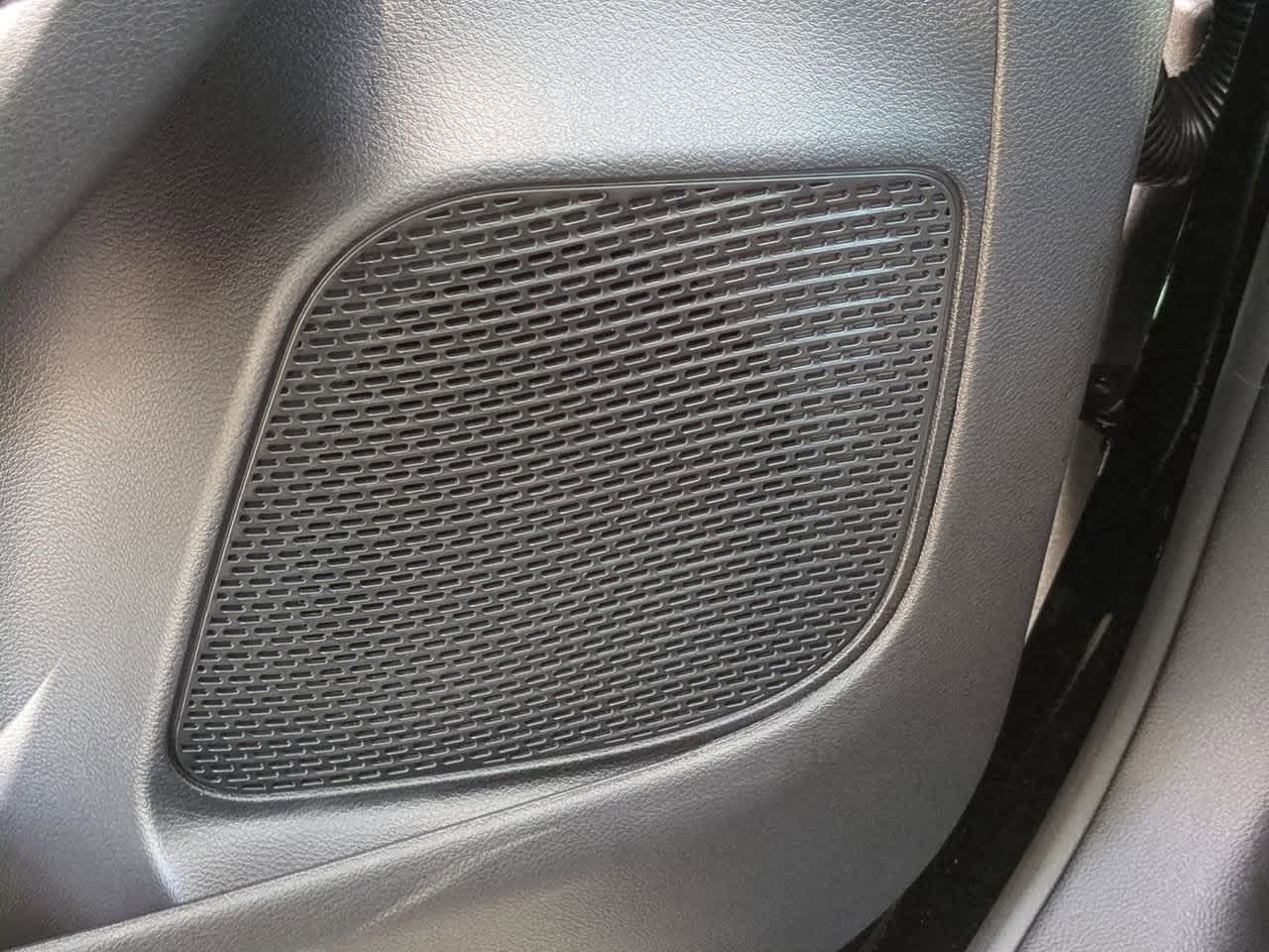 Thumbnail: 2026 Chrysler Voyager - 29