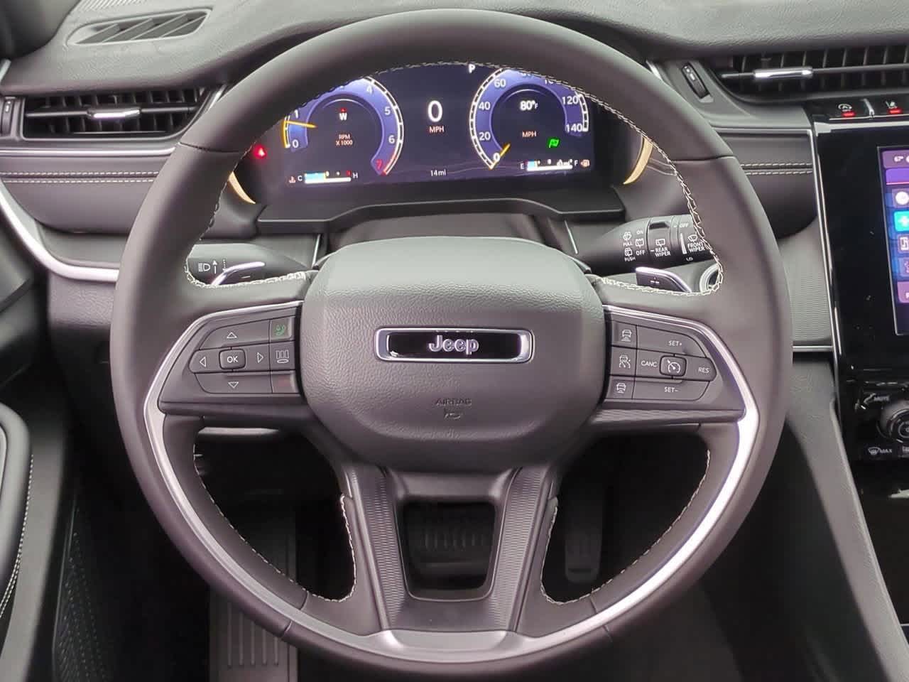 Thumbnail: 2025 Jeep Grand Cherokee L - 24