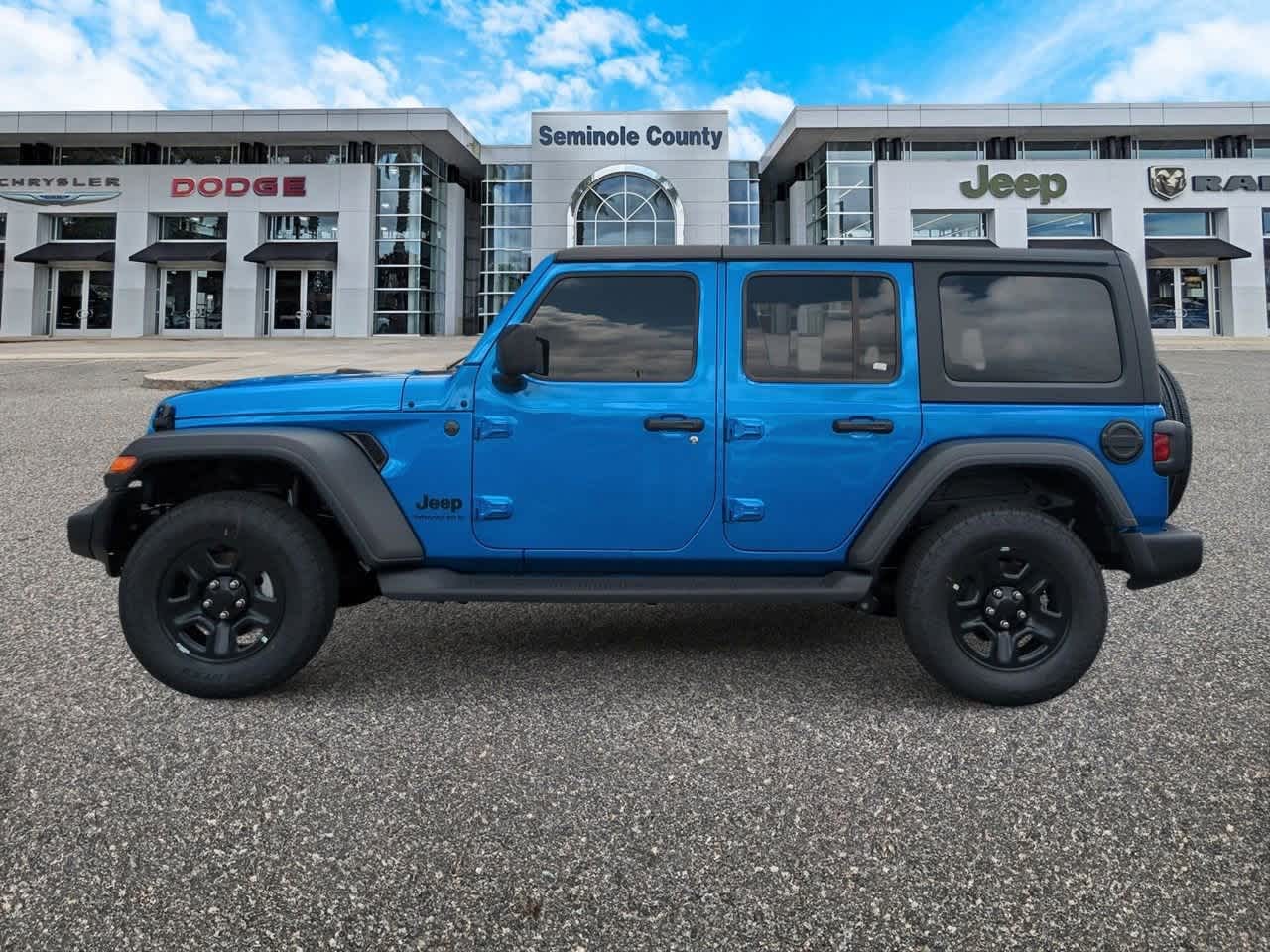 Thumbnail: 2025 Jeep Wrangler - 5