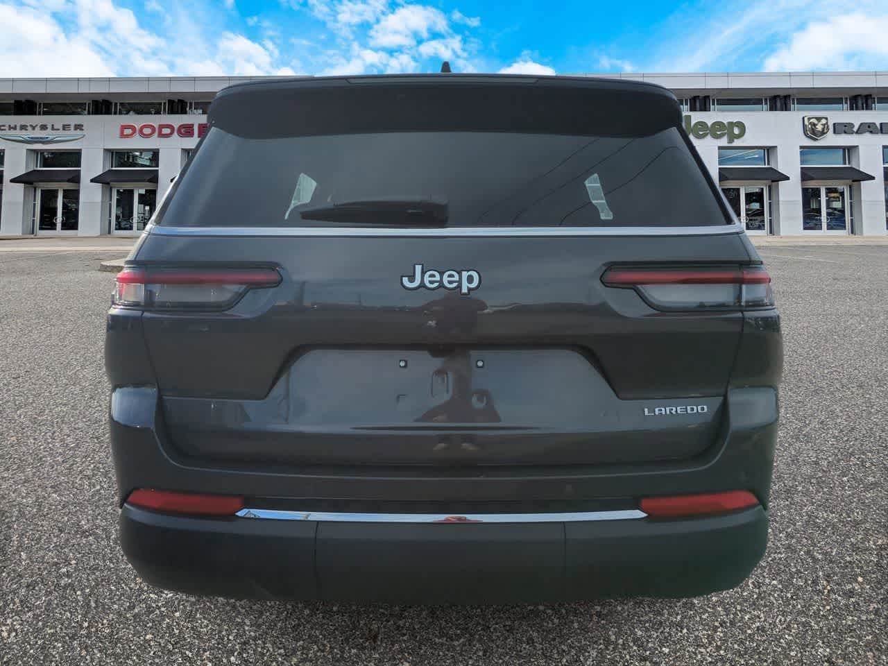 Thumbnail: 2025 Jeep Grand Cherokee L - 7