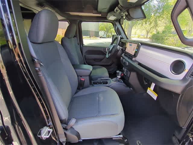 Thumbnail: 2025 Jeep Wrangler - 22