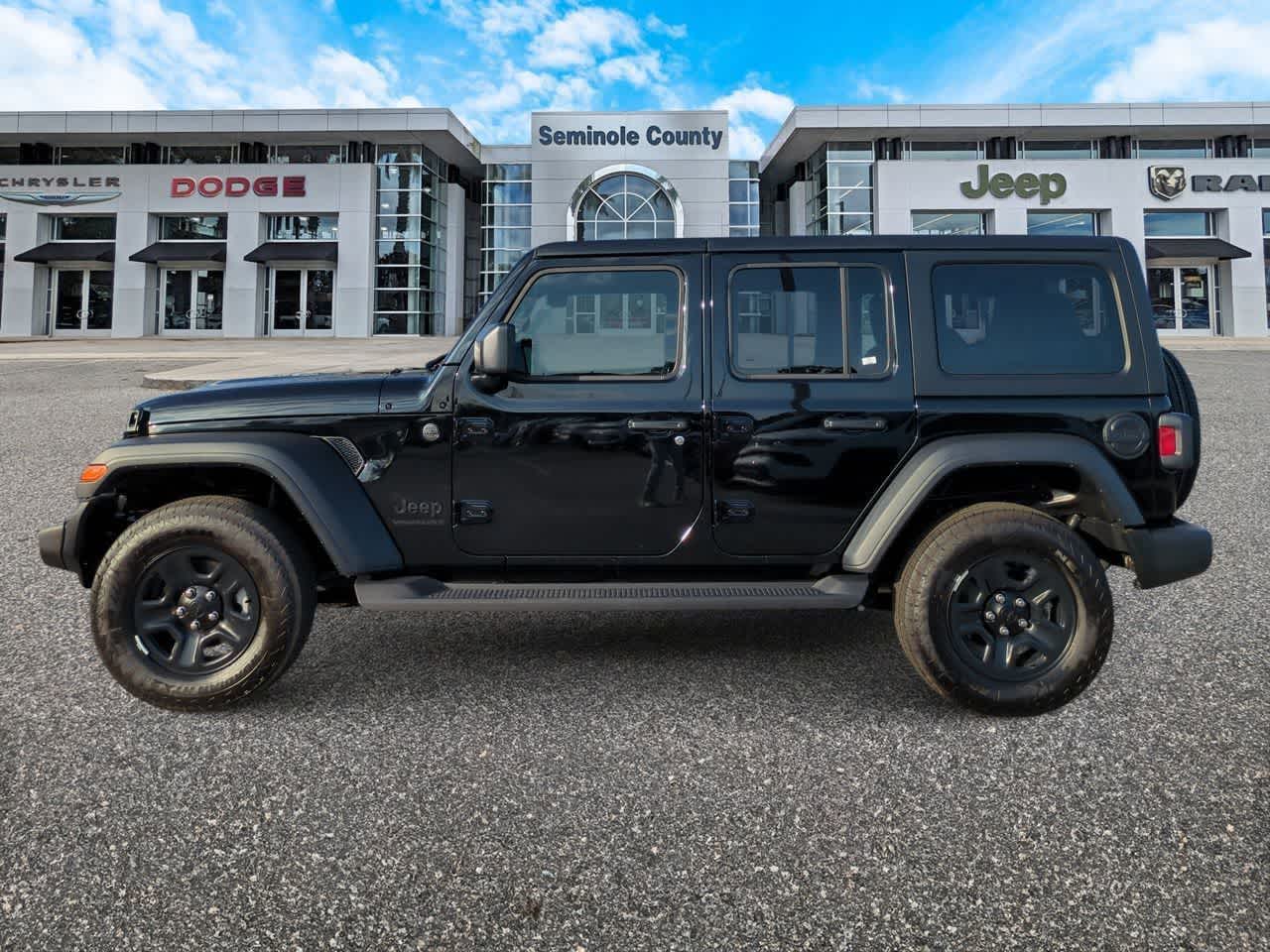 Thumbnail: 2026 Jeep Wrangler - 5