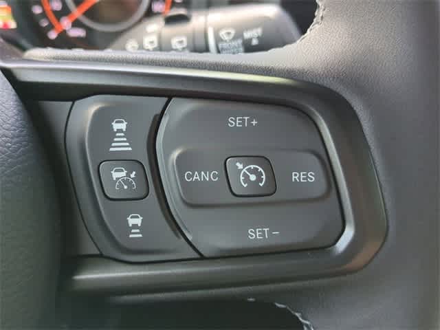 Thumbnail: 2025 Jeep Wrangler - 25