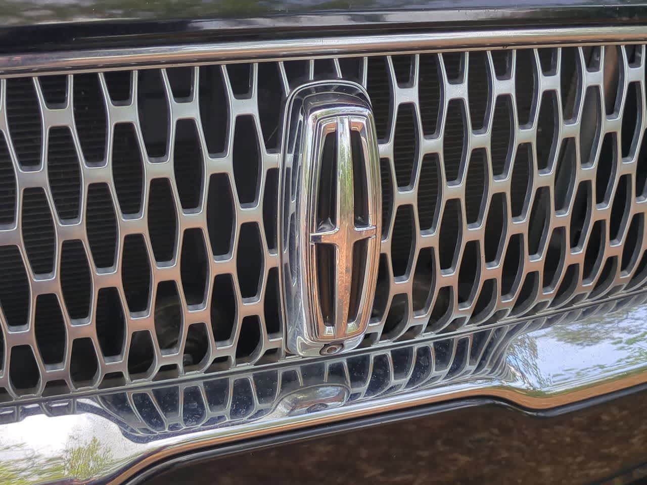 Thumbnail: 2020 Lincoln Nautilus - 12