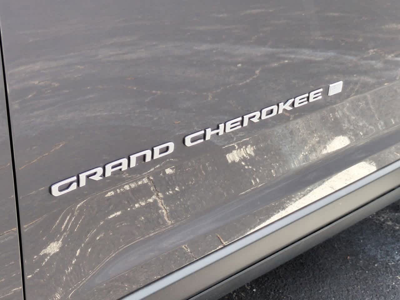 Thumbnail: 2025 Jeep Grand Cherokee - 13