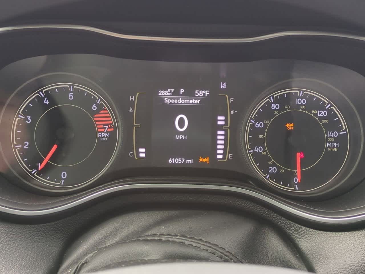 Thumbnail: 2021 Jeep Cherokee - 32