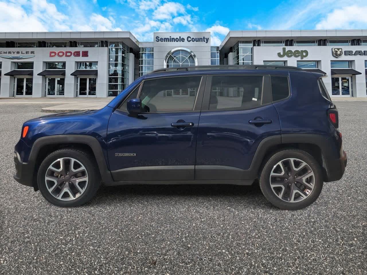 Thumbnail: 2018 Jeep Renegade - 5