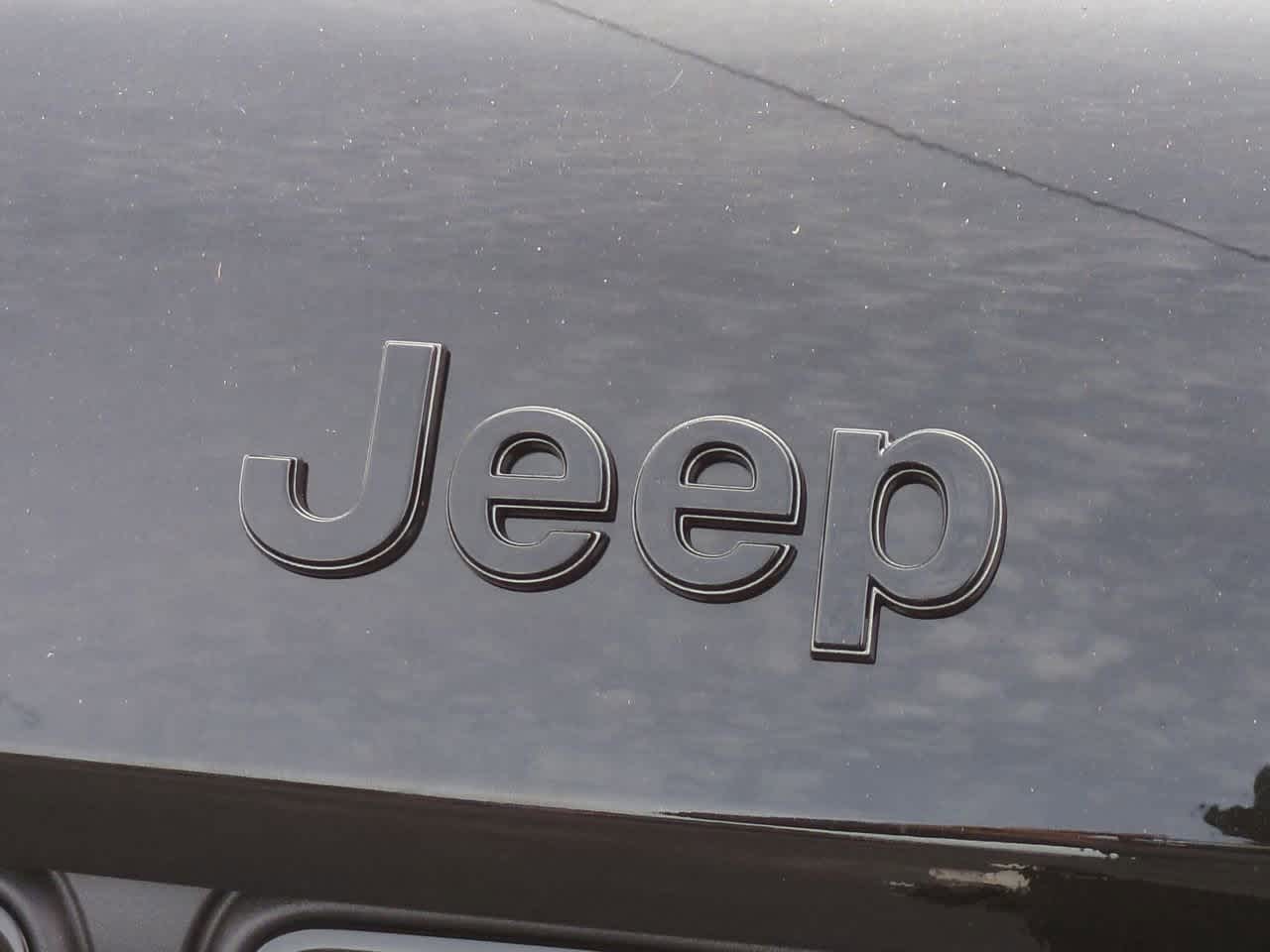 Thumbnail: 2025 Jeep Grand Cherokee L - 12