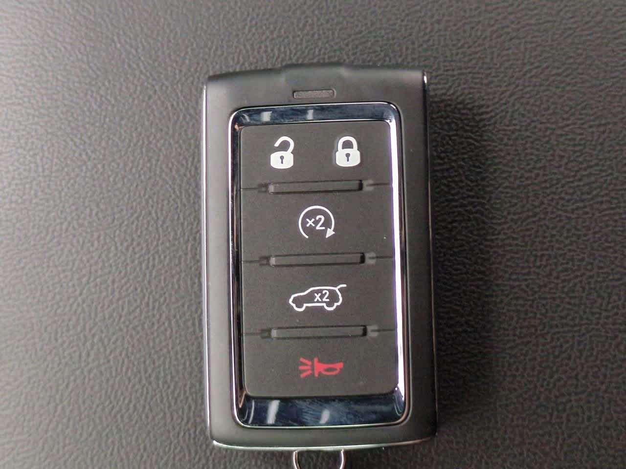 Thumbnail: 2025 Jeep Grand Cherokee - 36