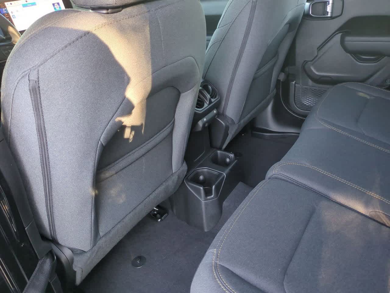 Thumbnail: 2025 Jeep Wrangler - 19