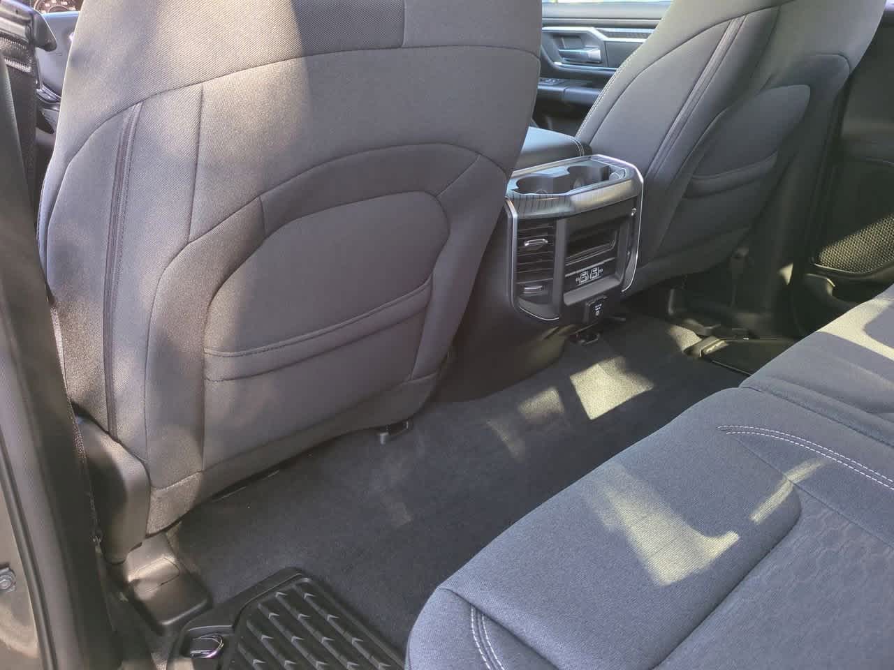 Thumbnail: 2026 RAM 1500 - 18