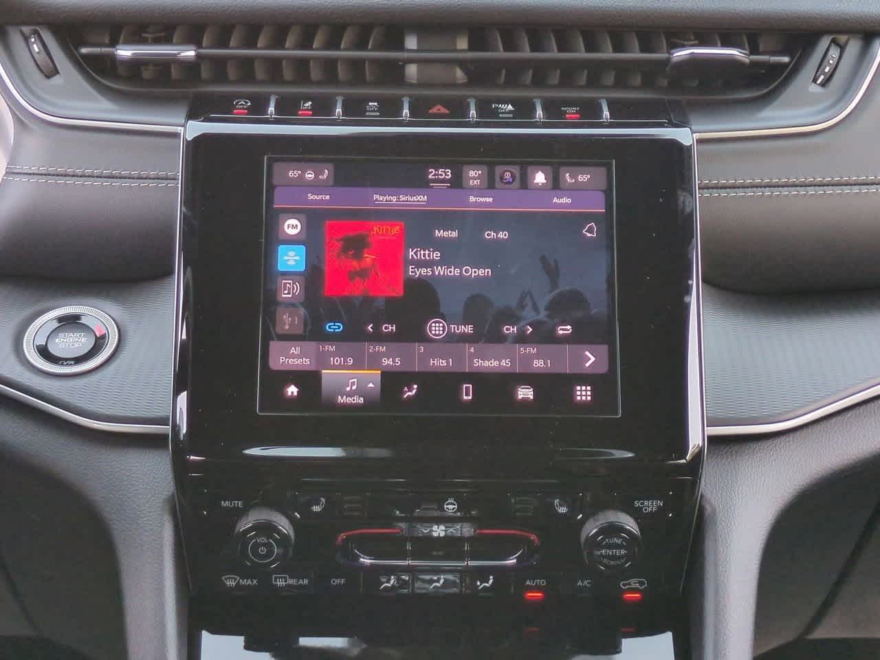 Thumbnail: 2025 Jeep Grand Cherokee - 29