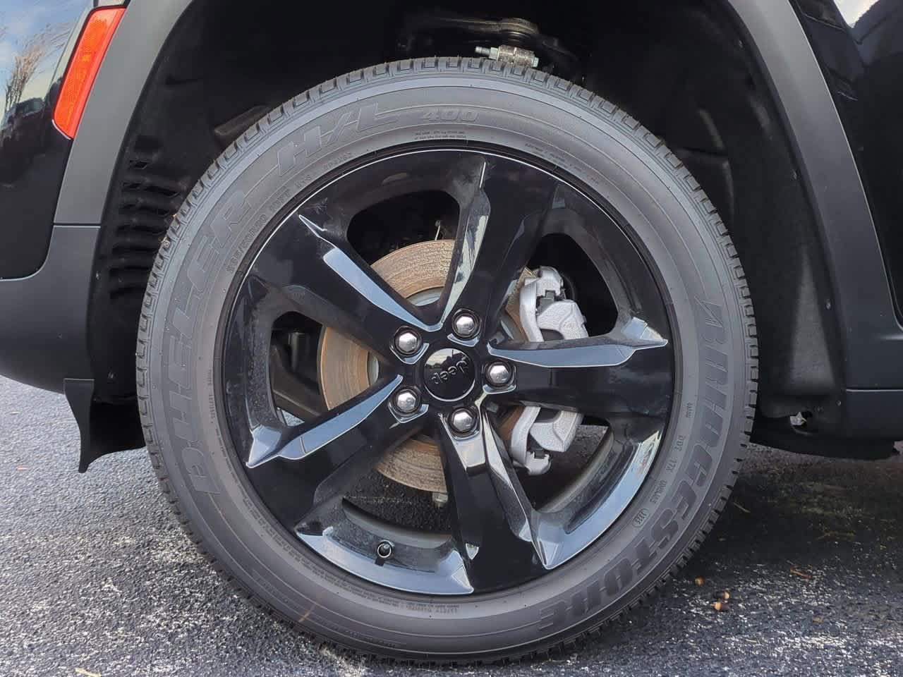 Thumbnail: 2025 Jeep Grand Cherokee - 14