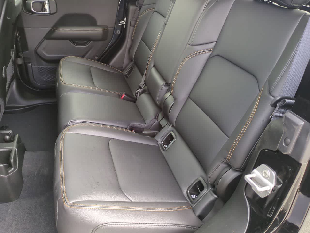 Thumbnail: 2026 Jeep Gladiator - 20