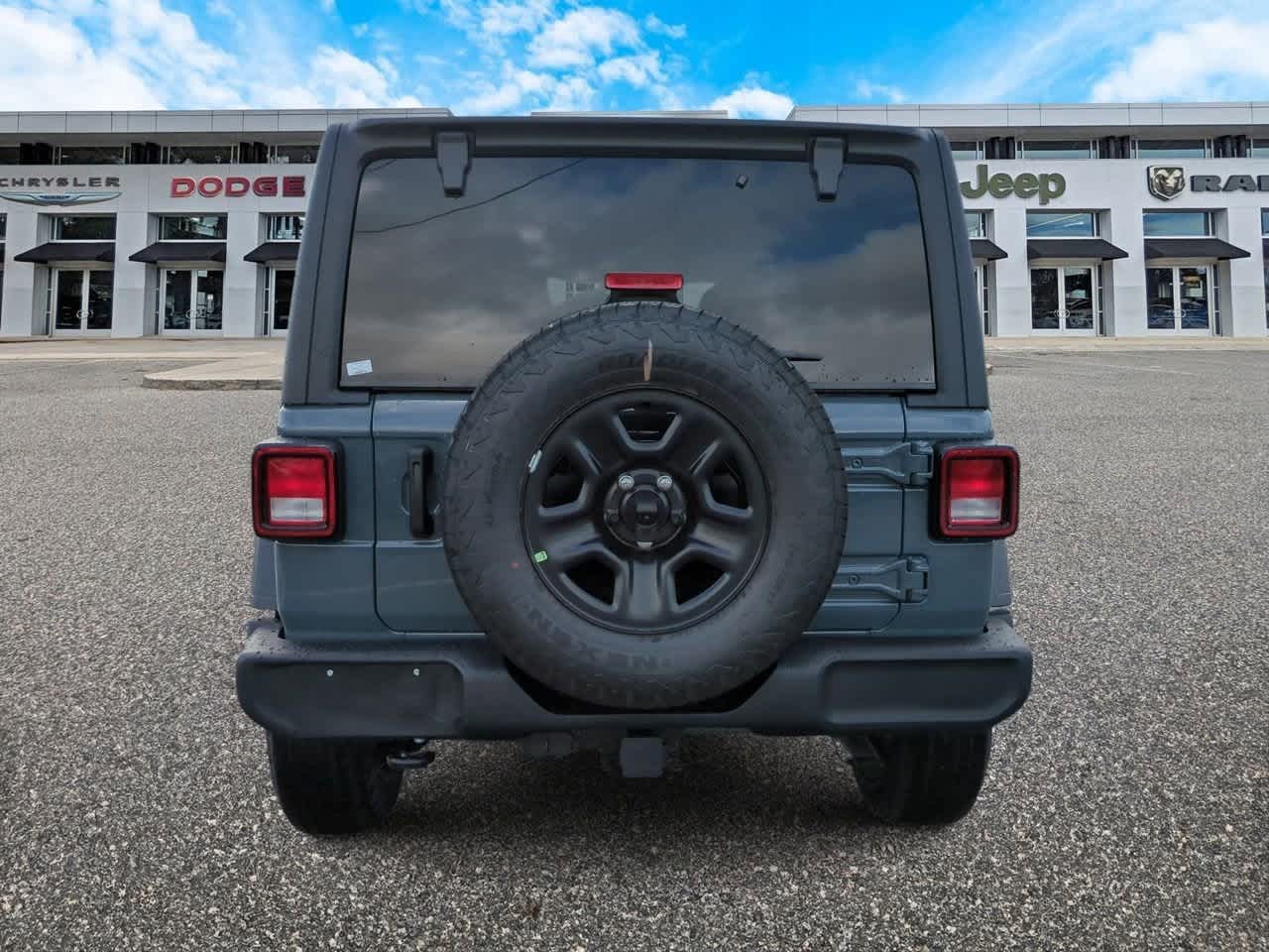 Thumbnail: 2025 Jeep Wrangler - 7