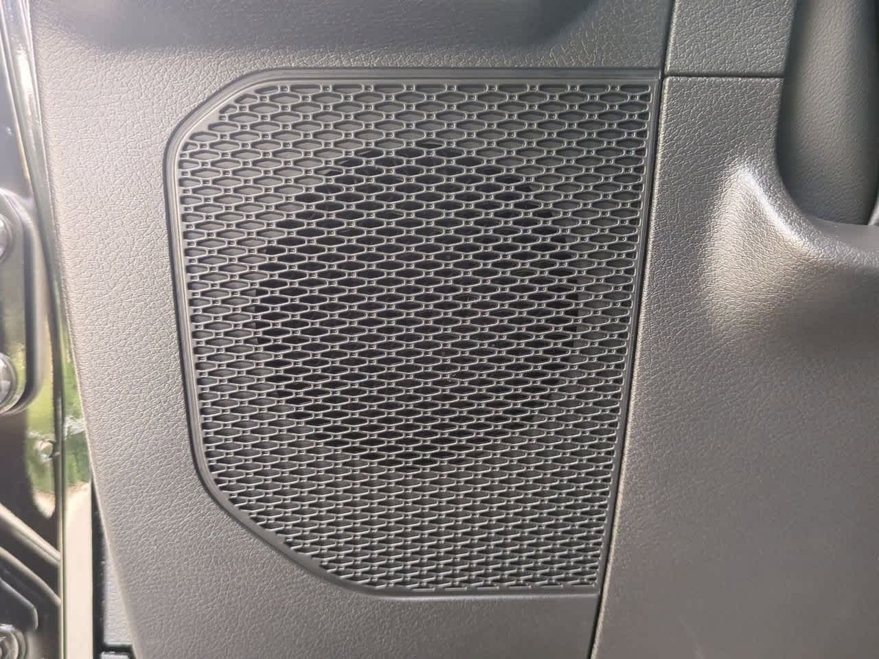 Thumbnail: 2025 Jeep Wrangler - 30