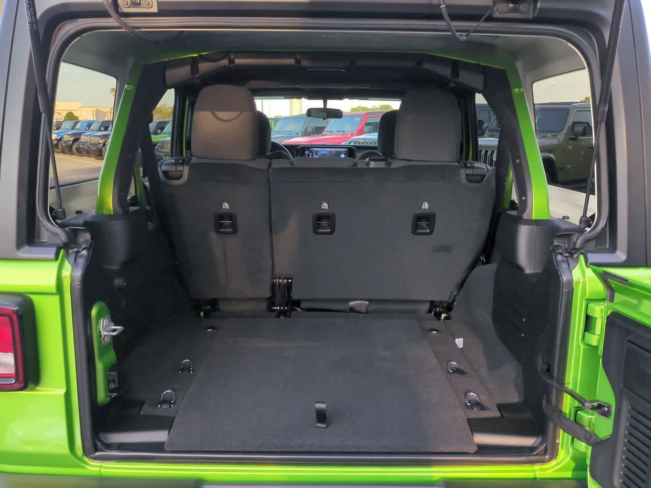 Thumbnail: 2026 Jeep Wrangler - 33