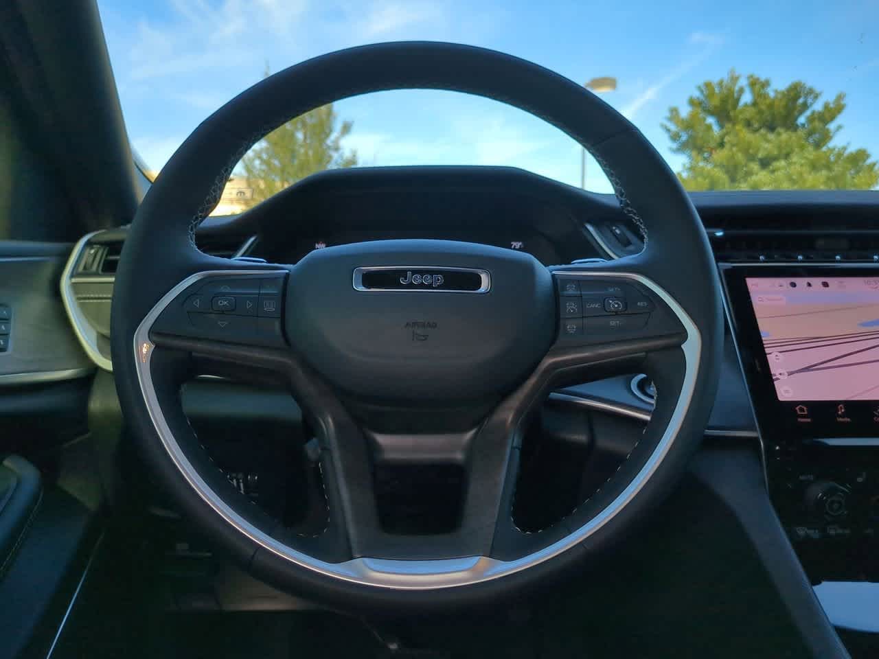 Thumbnail: 2025 Jeep Grand Cherokee - 21