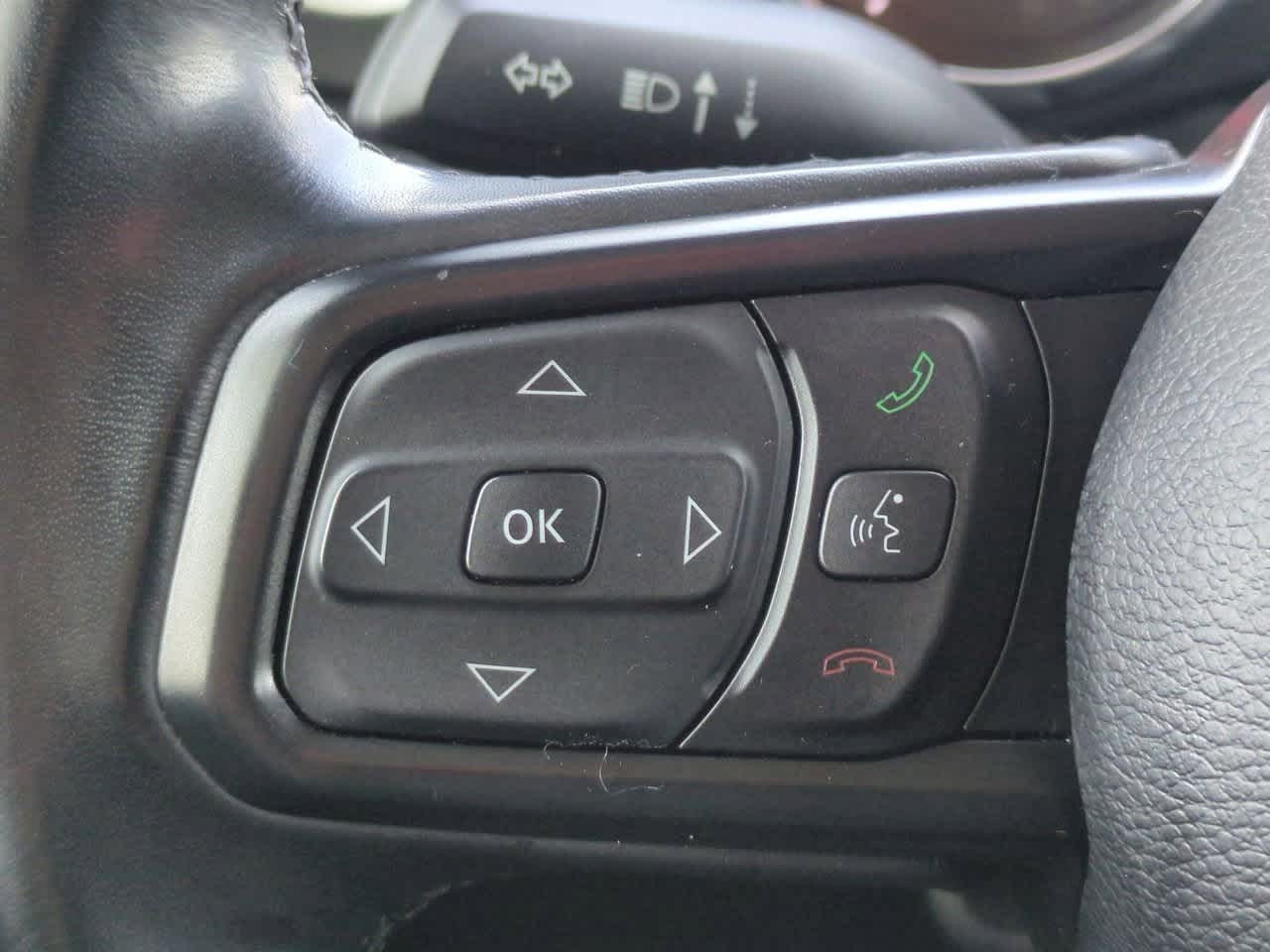 Thumbnail: 2022 Jeep Wrangler - 23