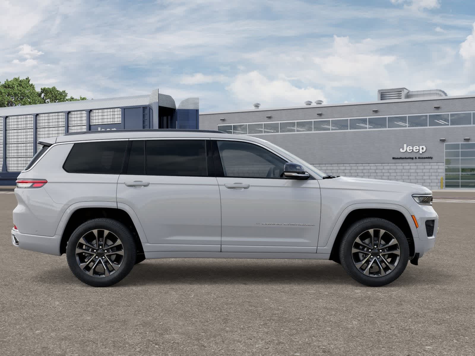 Thumbnail: 2025 Jeep Grand Cherokee L - 12