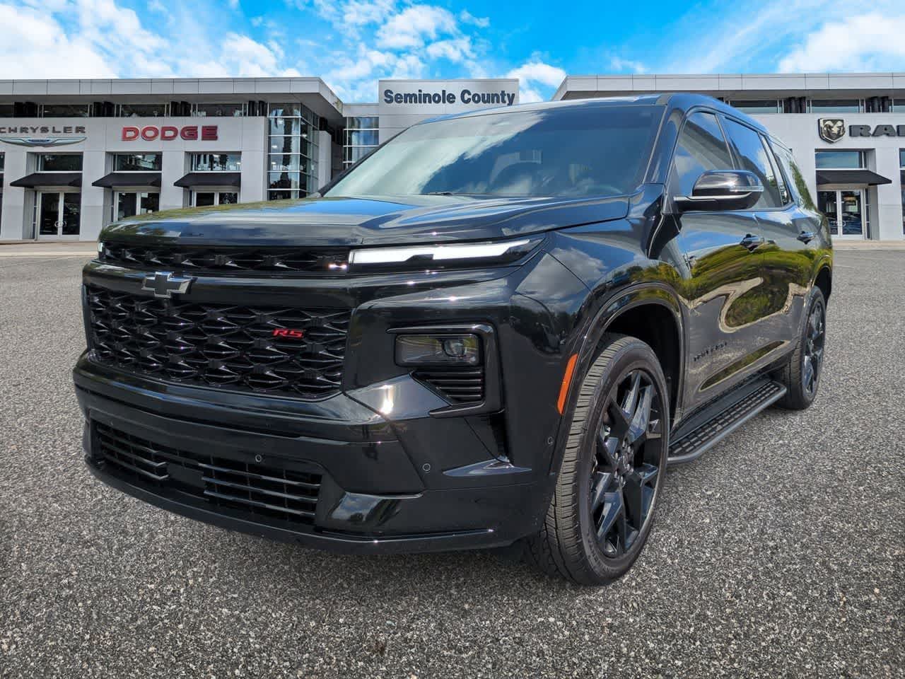 Thumbnail: 2026 Chevrolet Traverse - 4