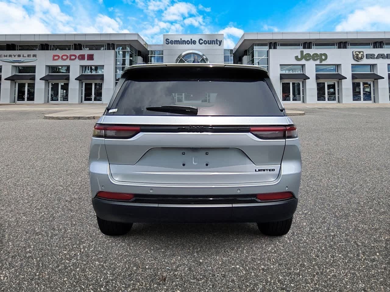 Thumbnail: 2025 Jeep Grand Cherokee - 7