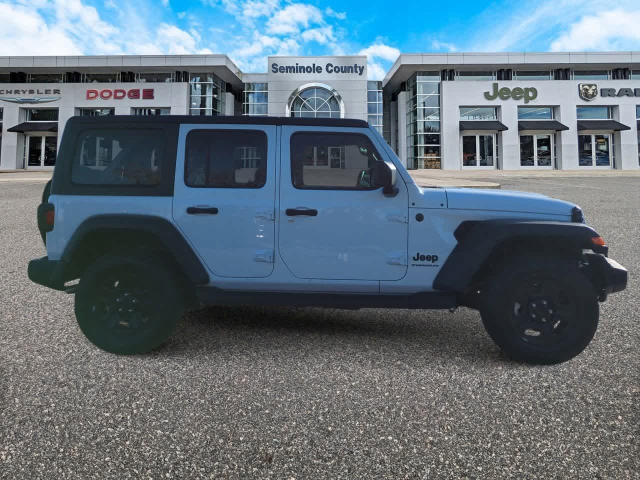 Thumbnail: 2026 Jeep Wrangler - 9