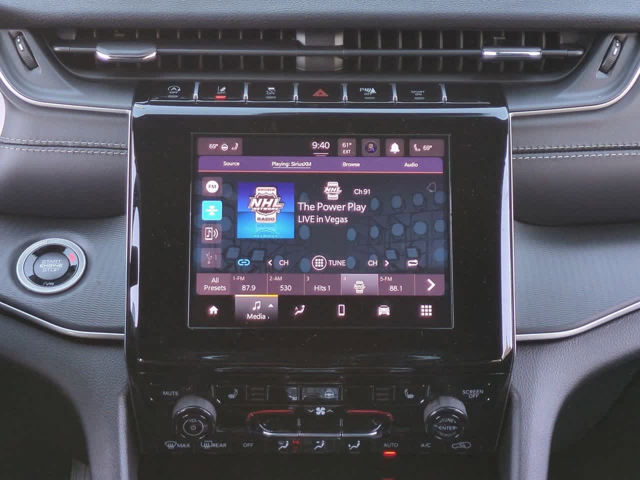 Thumbnail: 2025 Jeep Grand Cherokee L - 28