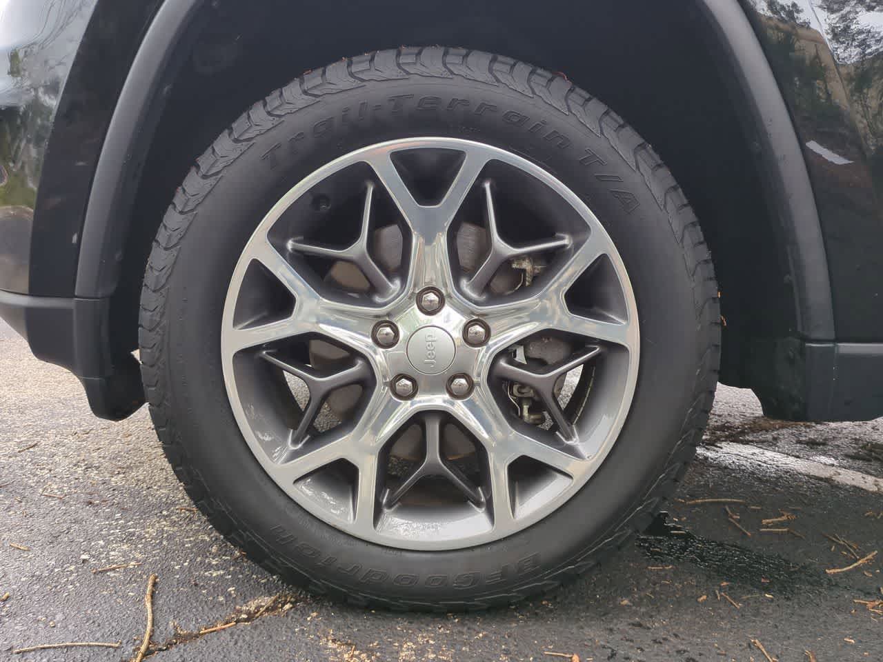 Thumbnail: 2021 Jeep Grand Cherokee - 14