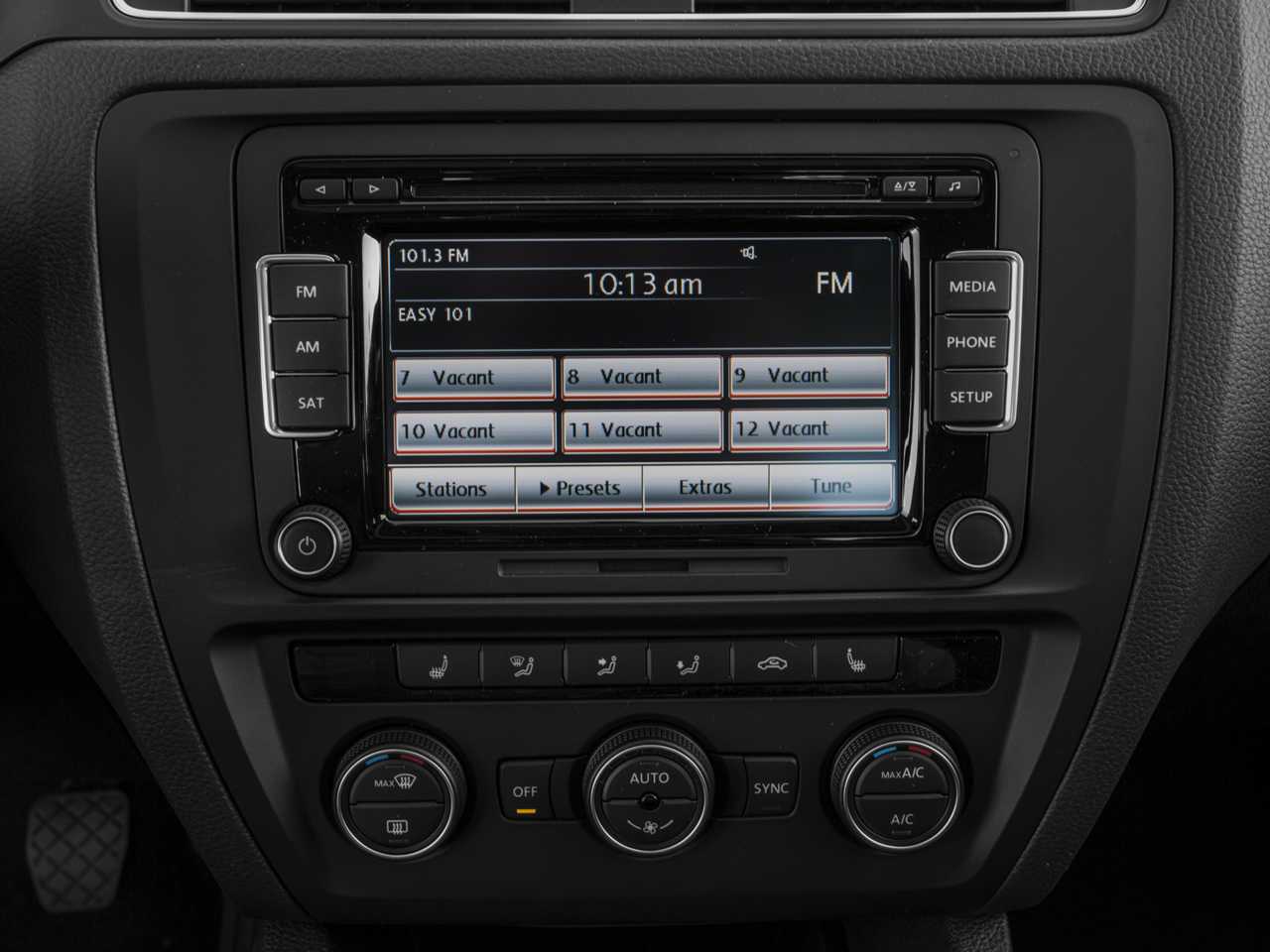 Thumbnail: 2017 Volkswagen Jetta - 7