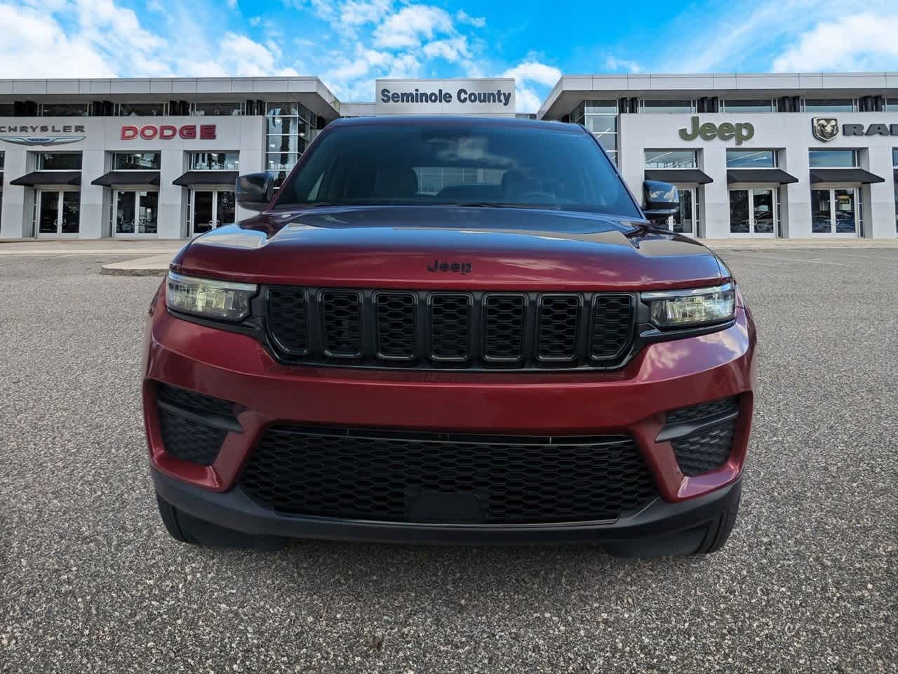 Thumbnail: 2024 Jeep Grand Cherokee - 3