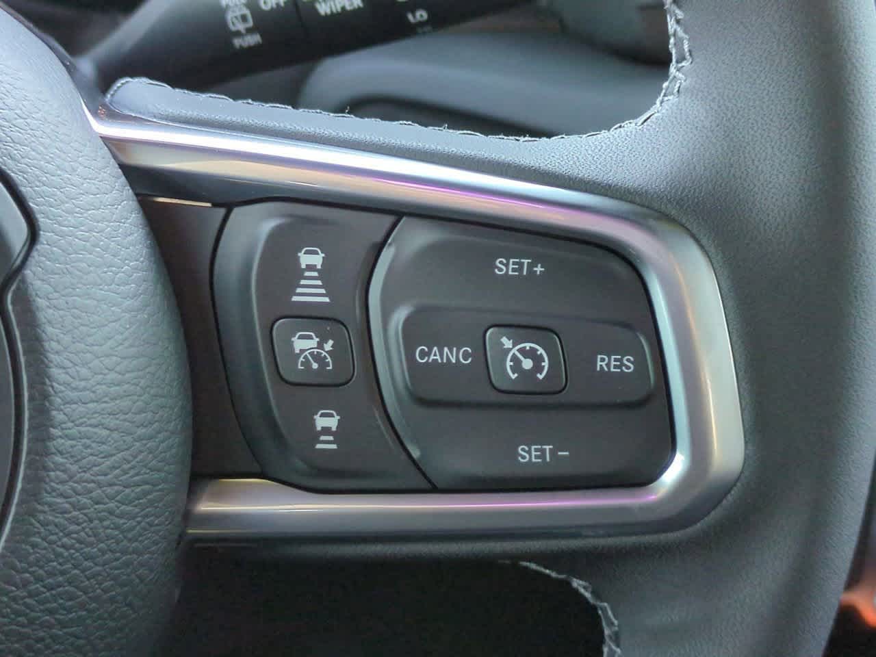 Thumbnail: 2025 Jeep Wrangler - 24