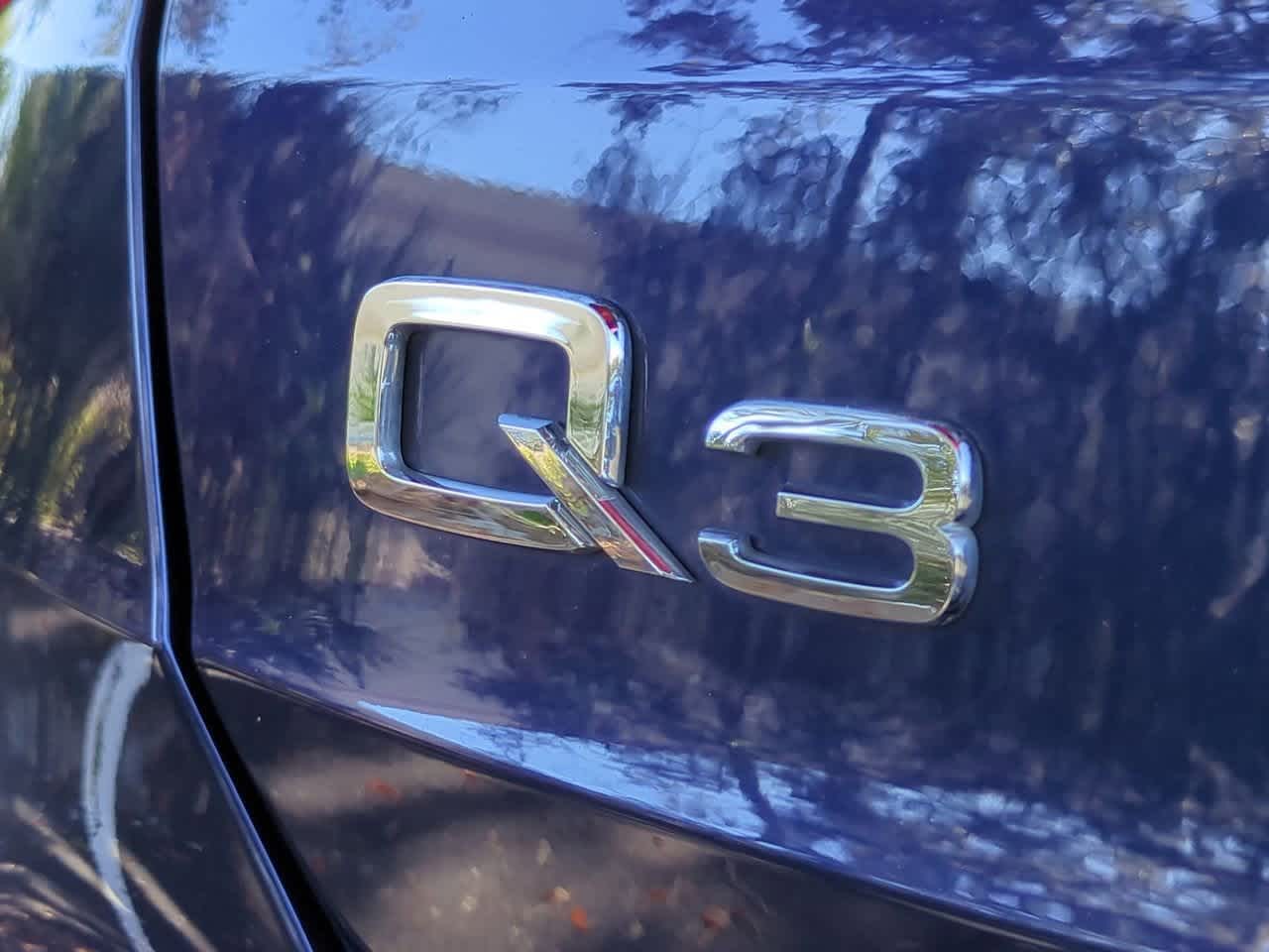 Thumbnail: 2022 Audi Q3 - 13