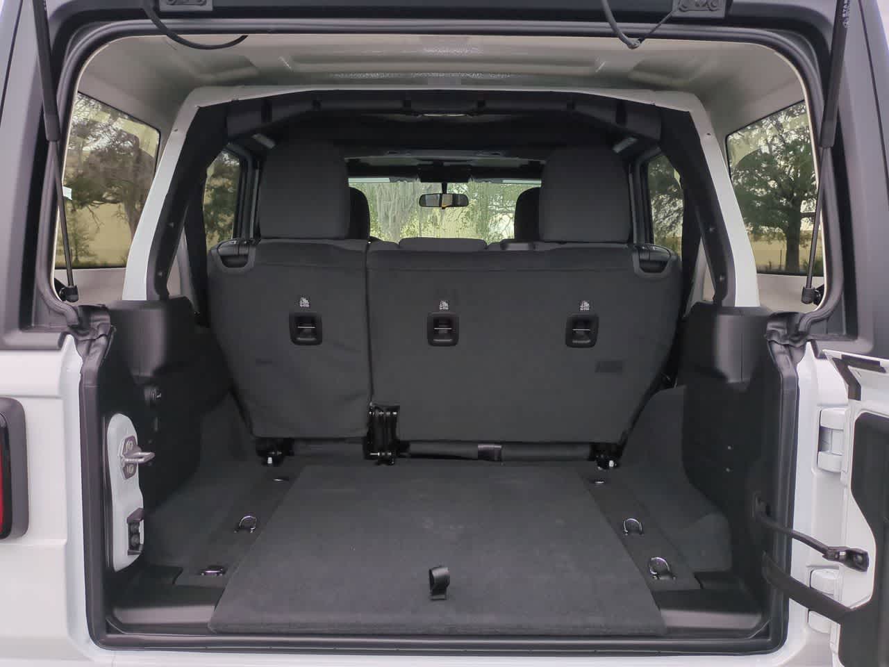 Thumbnail: 2026 Jeep Wrangler - 33