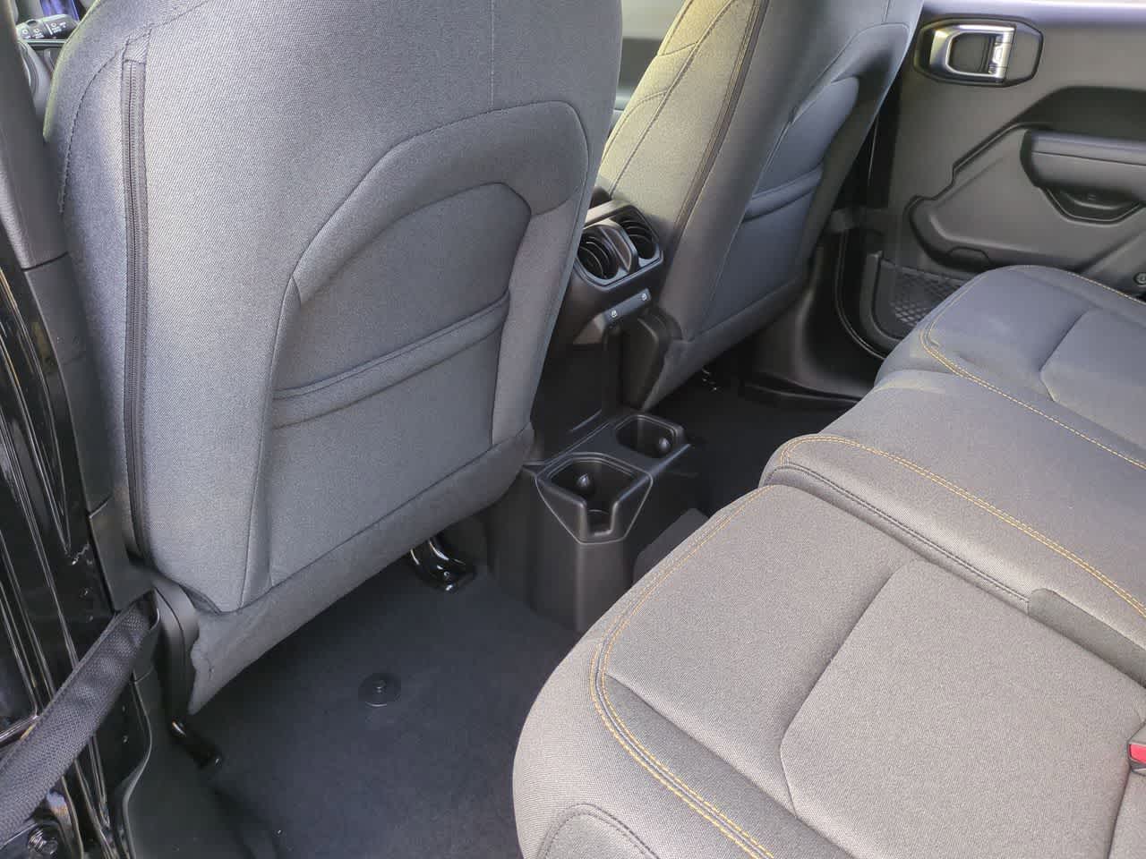 Thumbnail: 2026 Jeep Wrangler - 18