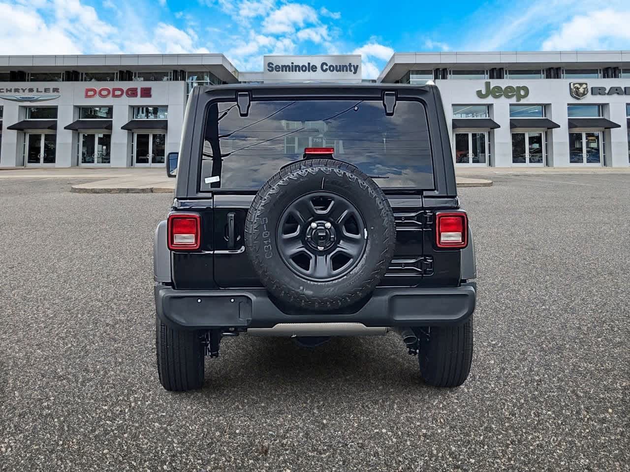 Thumbnail: 2025 Jeep Wrangler - 7