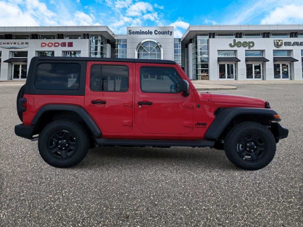 Thumbnail: 2025 Jeep Wrangler - 9