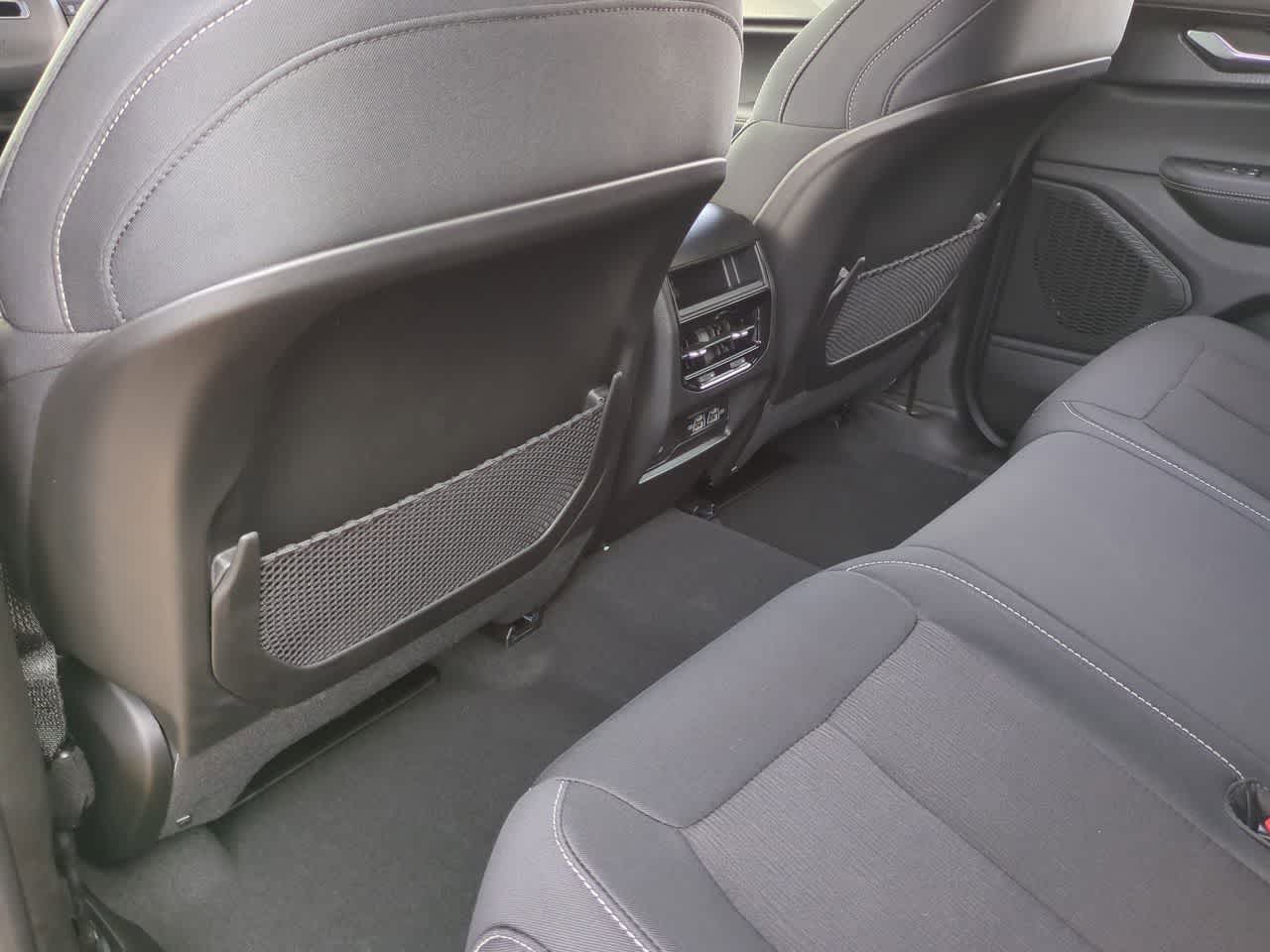 Thumbnail: 2025 Jeep Grand Cherokee - 19