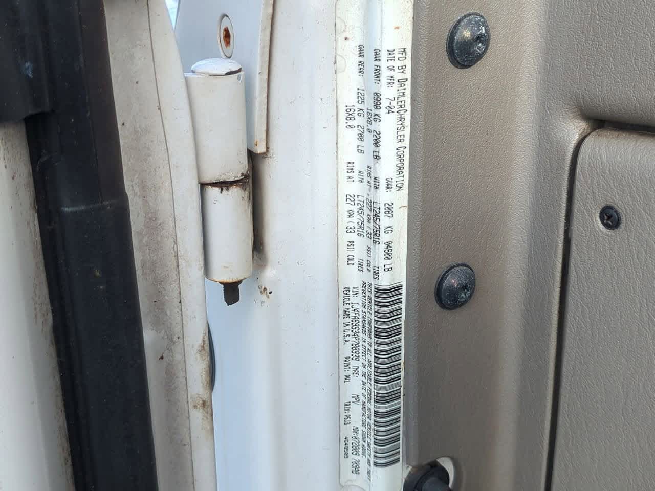 Thumbnail: 2004 Jeep Wrangler - 31