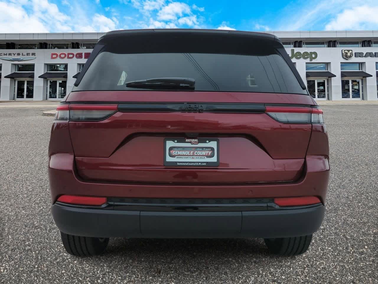 Thumbnail: 2025 Jeep Grand Cherokee - 7