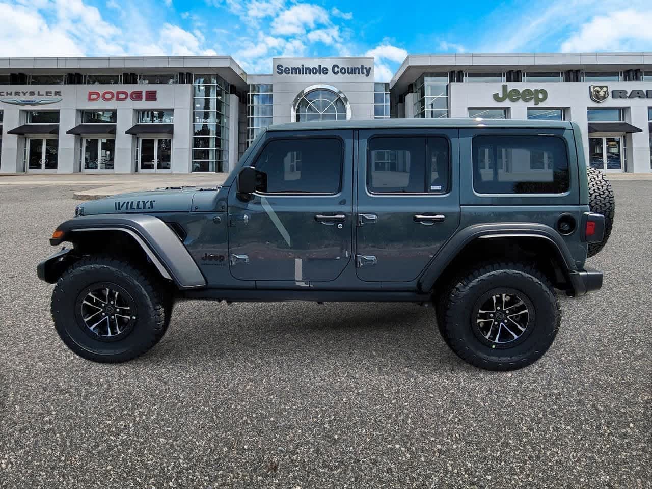 Thumbnail: 2025 Jeep Wrangler - 5