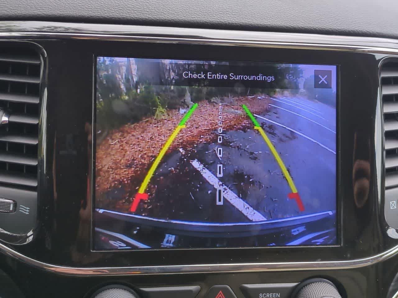 Thumbnail: 2021 Jeep Grand Cherokee - 31