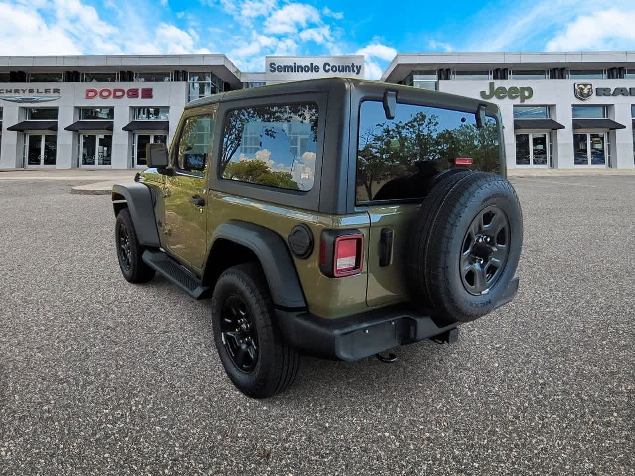 Thumbnail: 2025 Jeep Wrangler - 6
