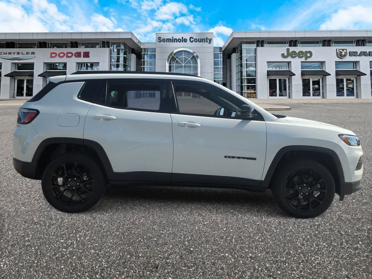 Thumbnail: 2026 Jeep Compass - 9