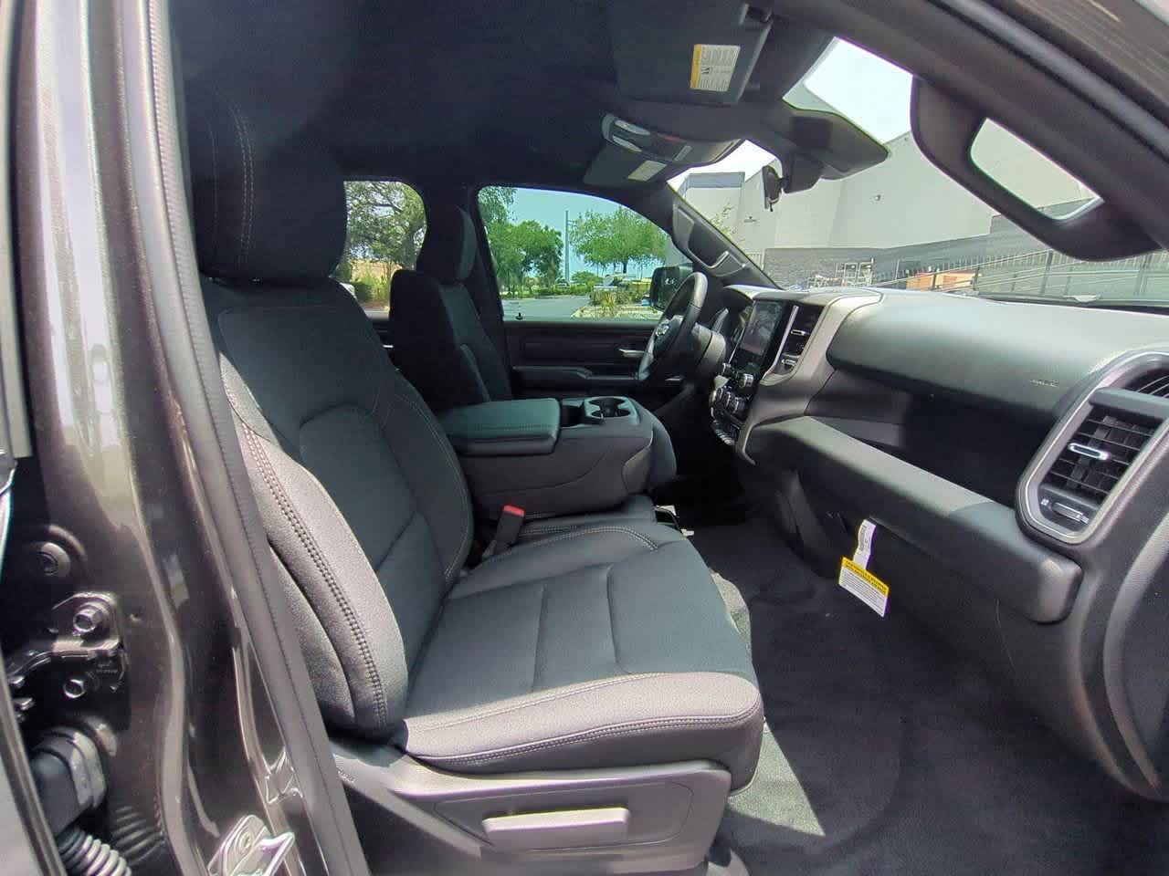 Thumbnail: 2025 RAM 1500 - 21