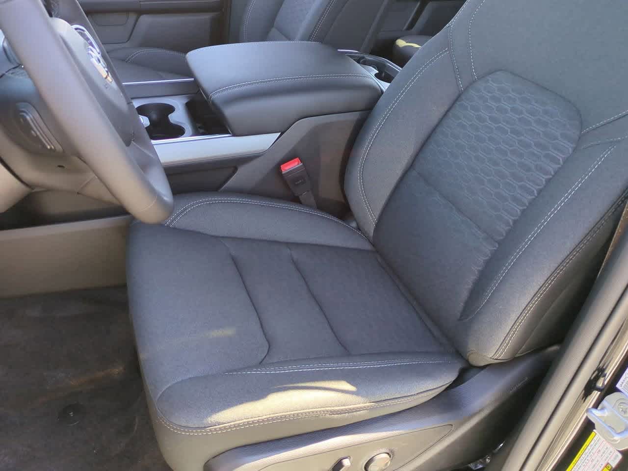 Thumbnail: 2026 RAM 1500 - 16