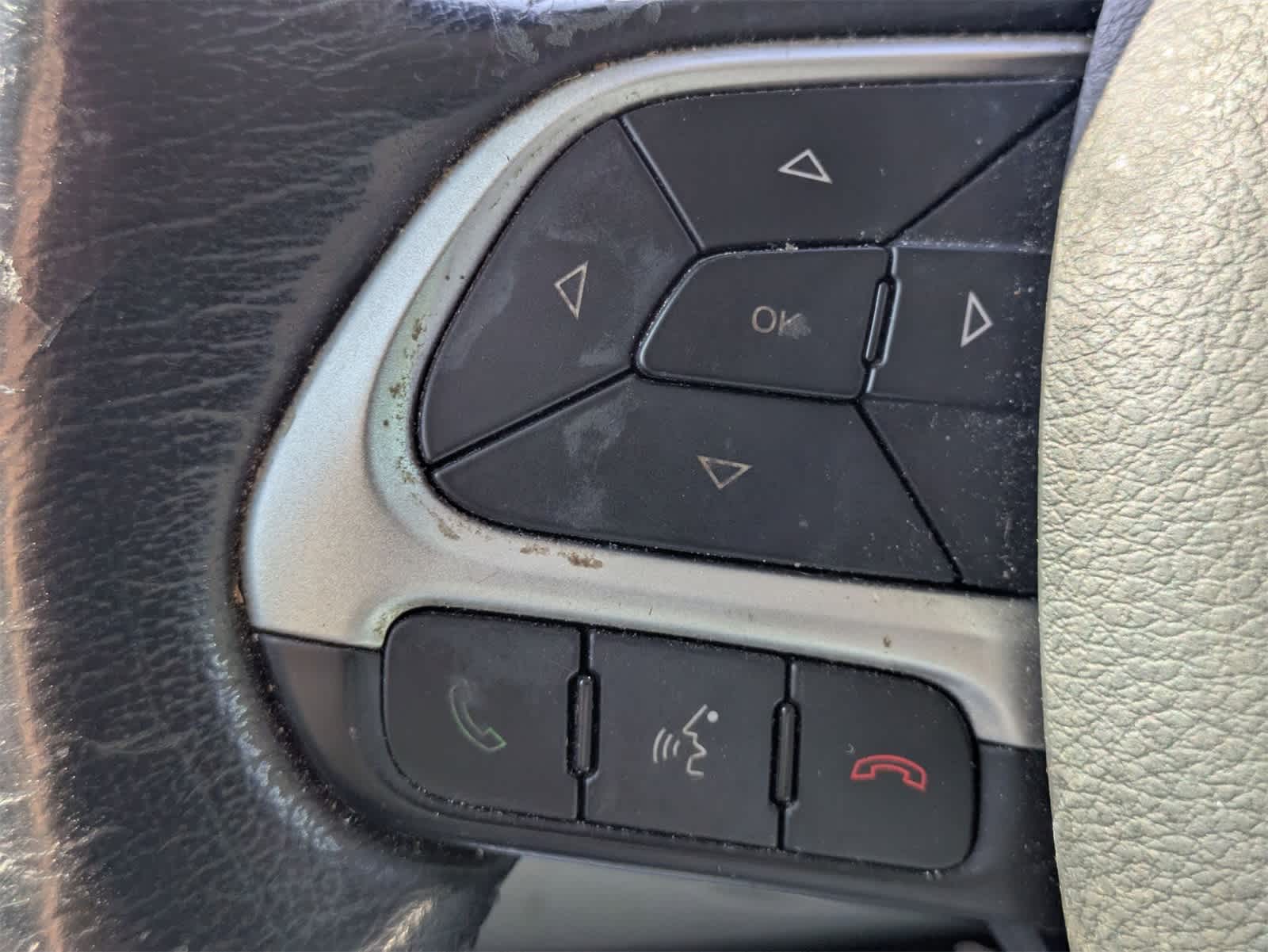 Thumbnail: 2021 Jeep Renegade - 8